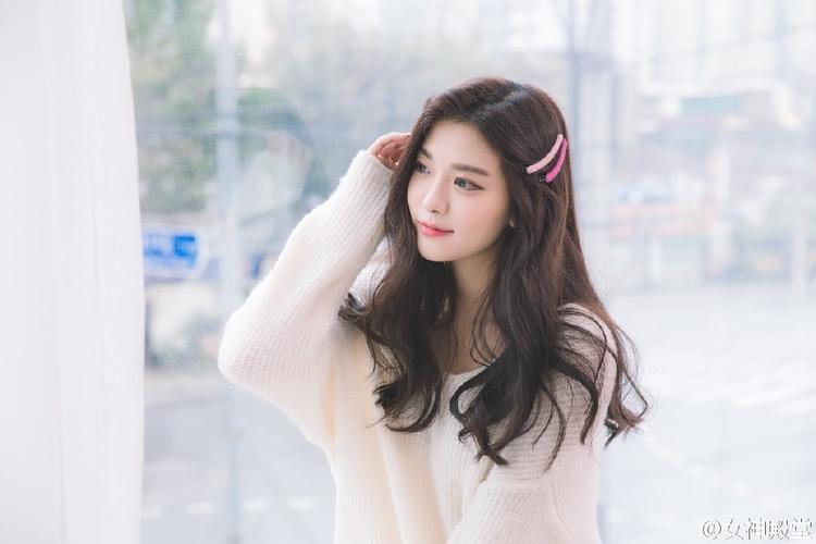 周剑大使接受斐济《今日》杂志书面专访